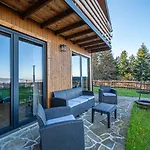 Osada Golcow Holiday home *